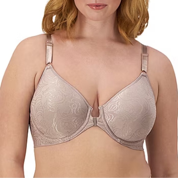Bali White Underwire Bra with Adjustable Straps women’s size 42D - Picture 1 of 7